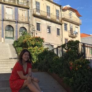 Meet your Posher, Joyce